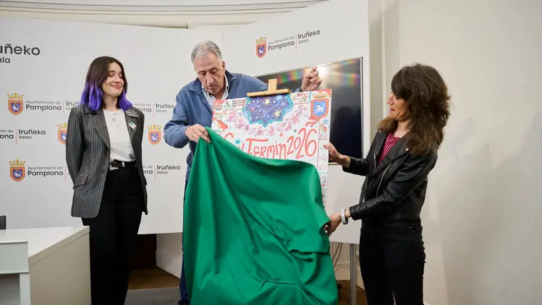Marta Garatea, autora del cartel de las fiestas de San Ferm&iacute;n 2026. PABLO LASAOSA