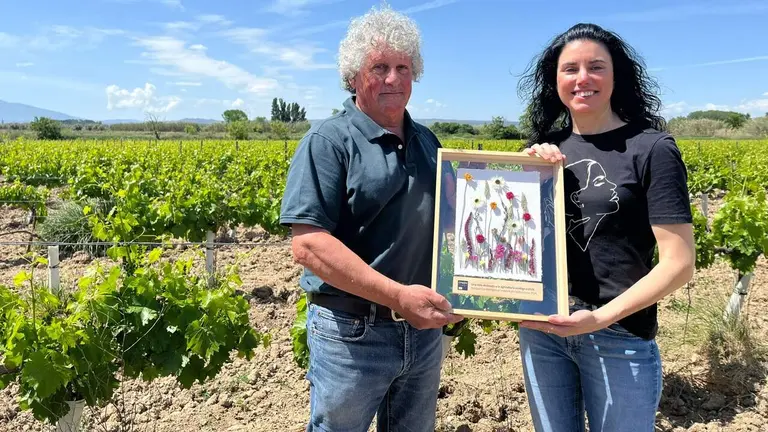 Entrega del premio a Juan Simon. CPAEN