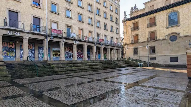 Plaza de los Burgos de Pamplona.