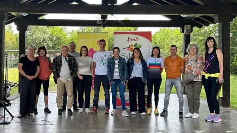 Inauguraci&oacute;n de nuevo carril ciclabe en la comarca de Sakana a la que han asistido directora general de Transportes y Movilidad Sostenible, Berta Miranda y la directora general de Turismo, Ana Rivas. GOBIERNO DE NAVARRA