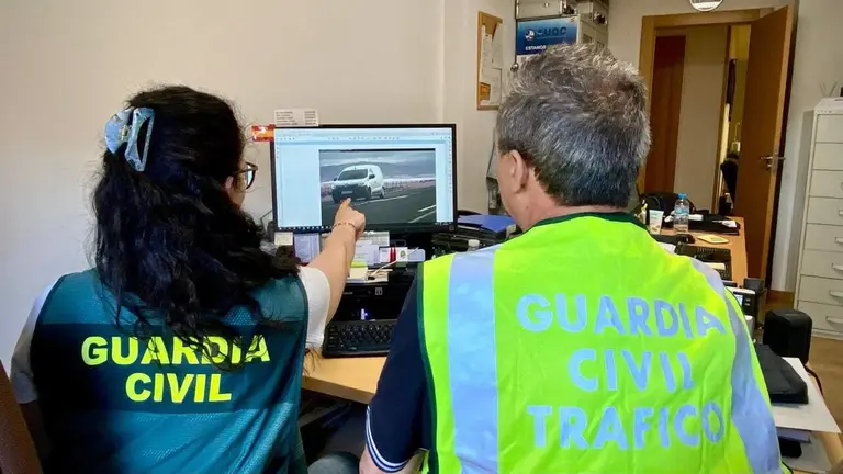 Imagen de la investigaci&oacute;n de Guardia Civil. CEDIDA