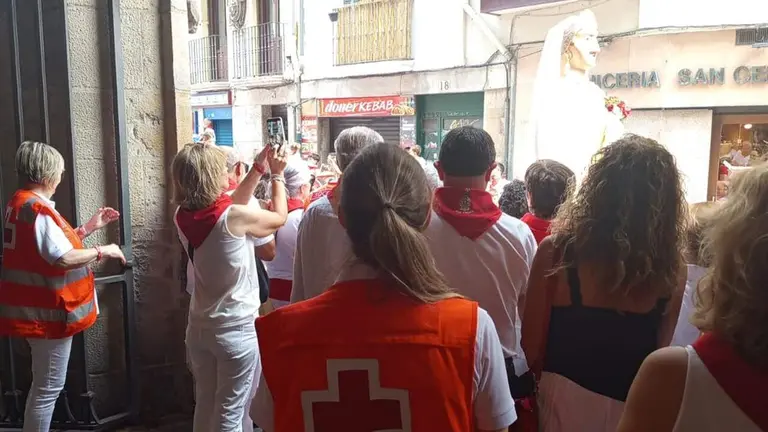 Imagen del dispositivo de Cruz Roja en el Chupinazo Chiqui del 10 de julio de 2026. CEDIDA