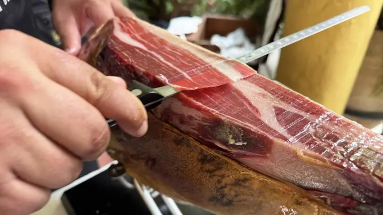 Cortador de jam&oacute;n. Foto Europa Press.