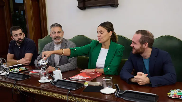 Debate del Estado de la Ciudad en un pleno extraordinario del Ayuntamiento de Pamplona. NAVARRA.COM