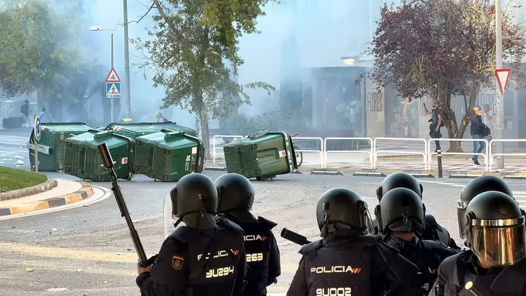 Disturbios en Pamplona por la visita de Vito Quiles. I.M.