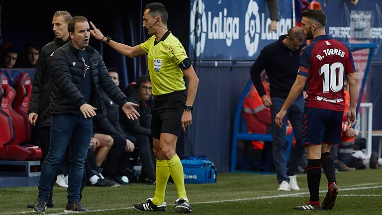 Sánchez Martínez Partido de La Liga Santander entre Osasuna y Athletic Club de Bilbao disputado en el estadio de El Sadar. IÑIGO ALZUGARAY