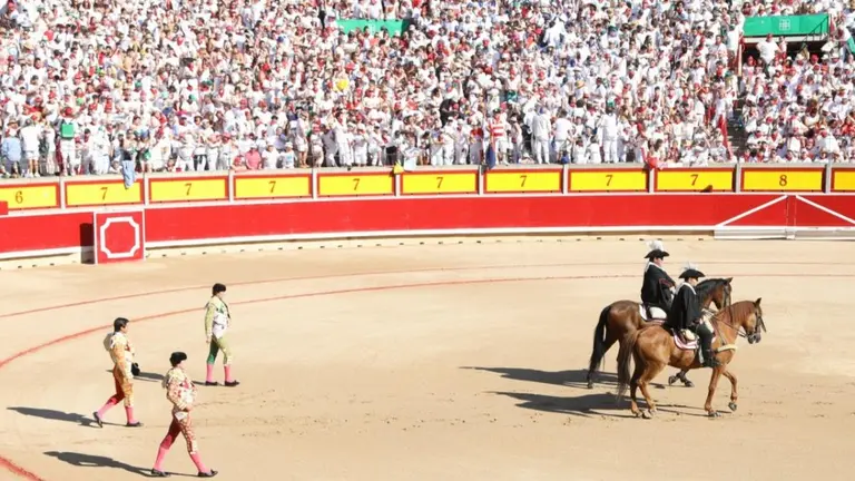 Quinta corrida de la Feria del toro de San Fermín del 11 de julio de 2022 con toros de Cebada Gago para los toreros Juan Leal, Román y Jesús Enrique Colomo. ÍÑIGO ALZUGARAY