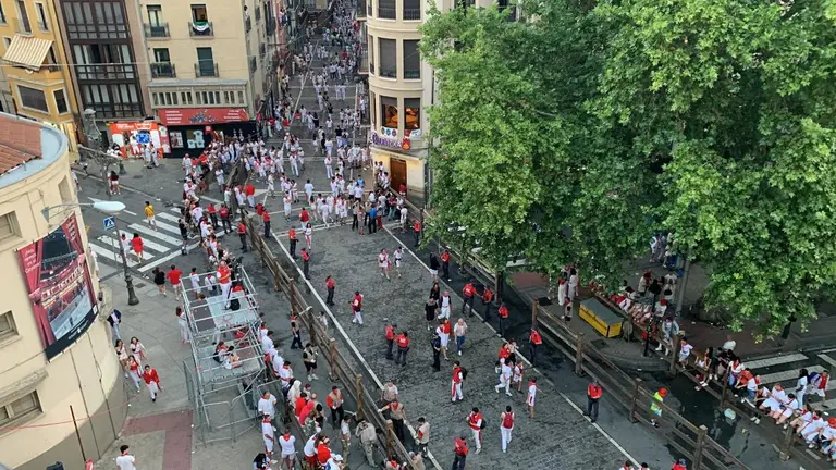 Ambiente previo al último encierro de San Fermín 2022 con toros de Miura
