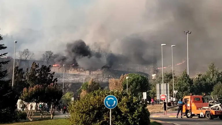Incendio en el monte San Cristóbal de Pamplona.