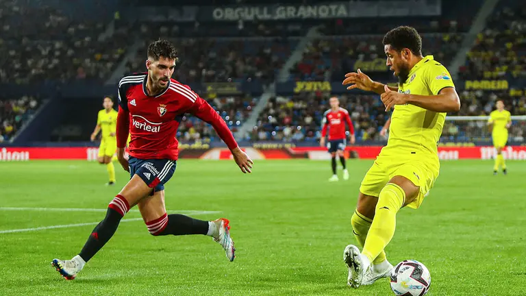 Partido de Liga entre Villarreal y Osasuna correspondiente a la 9ª jornada  celebrado en el estadio Ciutat de Valencia. Ivan Terron / AFP7 / Europa Press