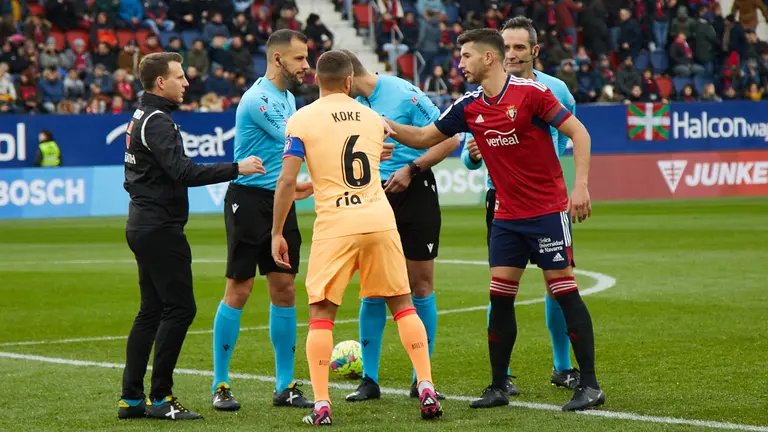 Partido de La Liga Santander entre Osasuna y Atlético de Madrid disputado en el estadio de El Sadar. IÑIGO ALZUGARAY