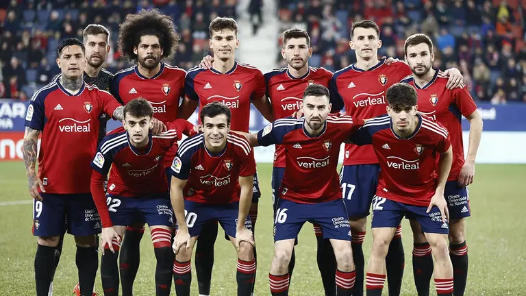 Equipo titular de del equipo rojillo ante el Celta en el estadio de El Sadar. CA Osasuna