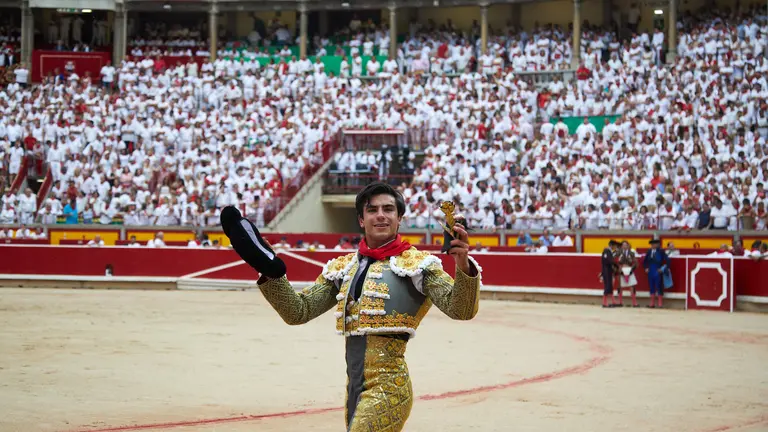 Jesús Enrique Colombo en la feria de San Fermín. IÑIGO ALZUGARAY