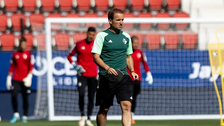 Jagoba Arrasate en un entrenamiento de su equipo en El Sadar. CA Osasuna.