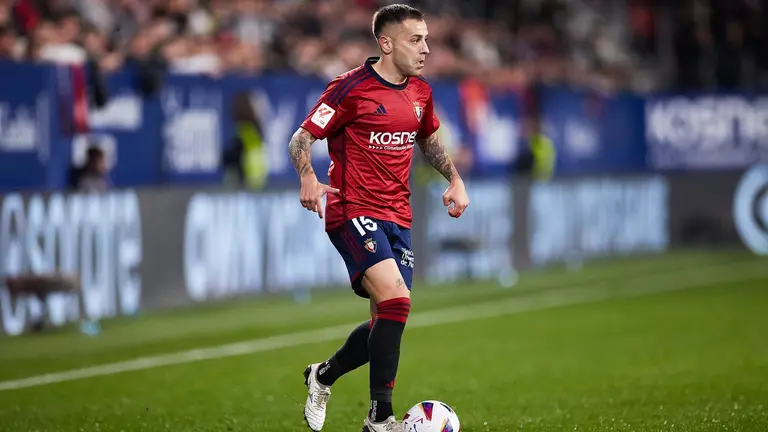 El jugador de Osasuna Ruben Peña. Ricardo Larreina / AFP7 / Europa Press.