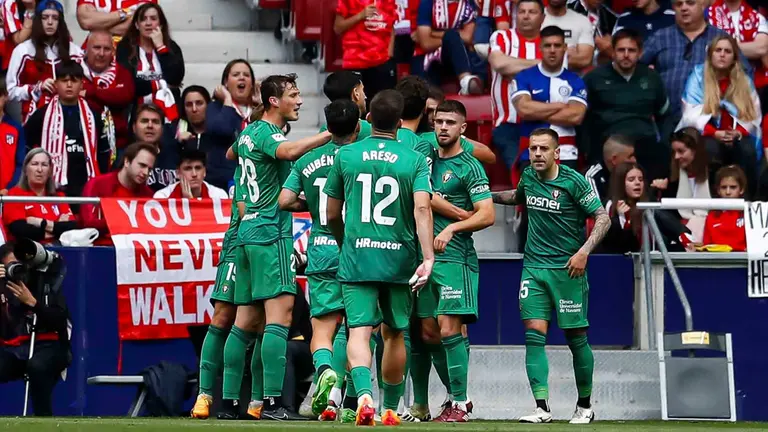 Celebración de uno de los goles de Osasuna en el Metropolitano en el partido contra el Atlético de Madrid. EUROPAPRESS