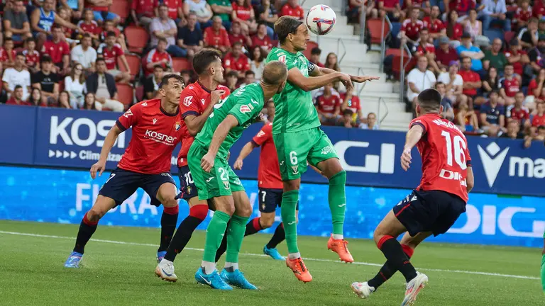 Partido de liga entre CA Osasuna y CD Leganés disputado en el estadio de El Sadar en Pamplona. IÑIGO ALZUGARAY