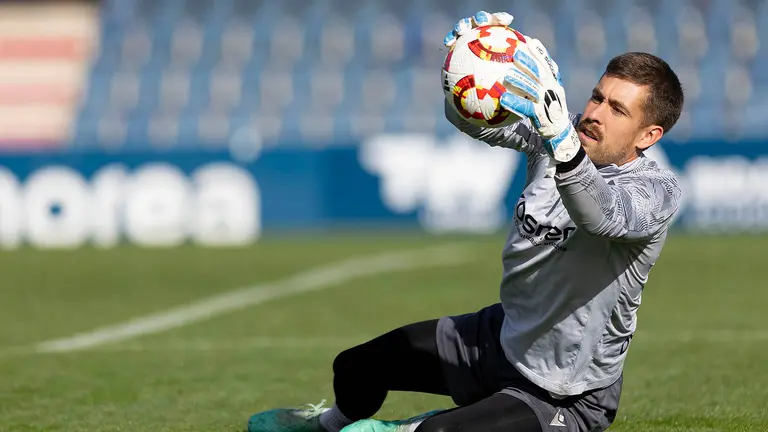 Aitor Fernández vuelve al once titular en la Copa del Rey. CA Osasuna.