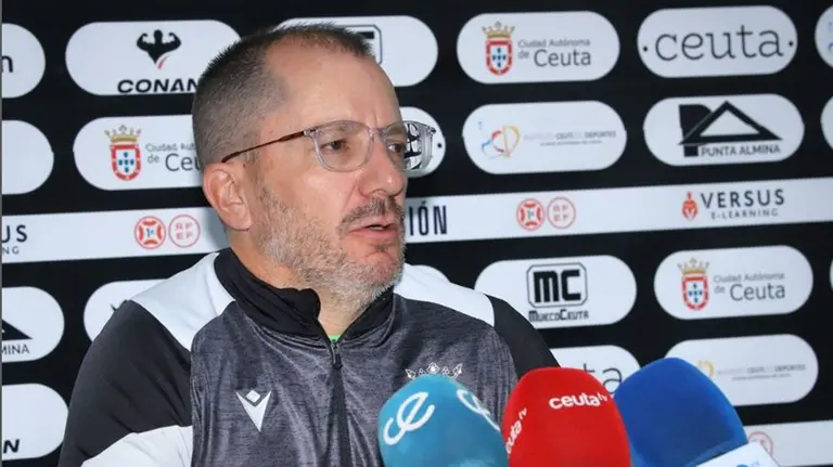 José Juan Romero es el entrenador de la AD Ceuta. Instagram.