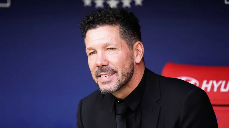 El argentino Diego Pablo Simeone en el banquillo del Atlético de Madrid. Oscar J. Barroso / AFP7 / Europa Press
