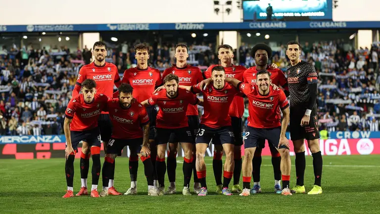 El once titular del equipo rojillo en el estadio municipal de Butarque. CA Osasuna.