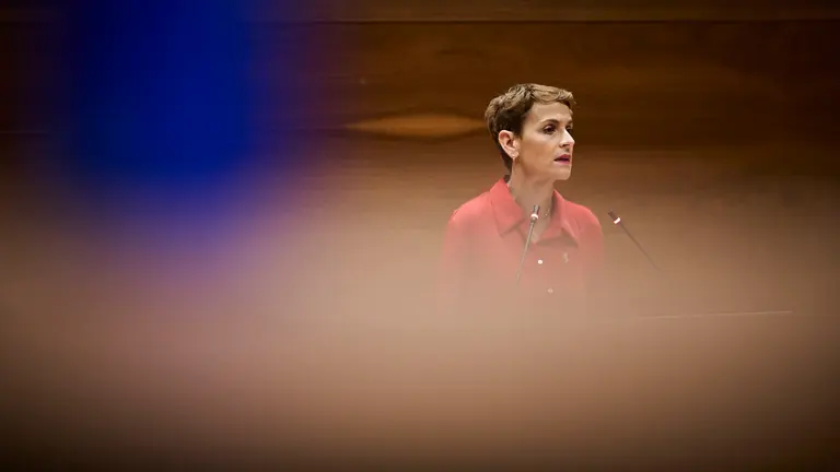 La presidenta Chivite interviene durante el debate del Estado de la Comunidad. Pablo Lasaosa