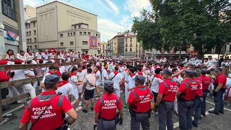 La Policía Foral ya trabaja en el recorrido.