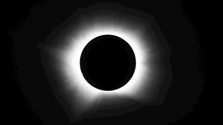 Eclipse total de sol en Navarra.