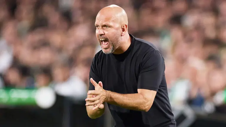 José Alberto López es el entrenador del Racing de Santander. Foto Europa Press.