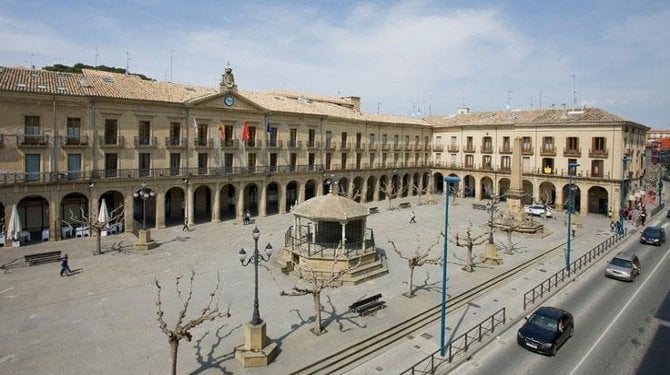 Plaza de Navarra, en el centro de Tafalla.