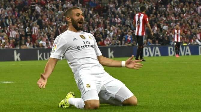 Karim Benzema (R. Madrid) celebra un gol. Efe.