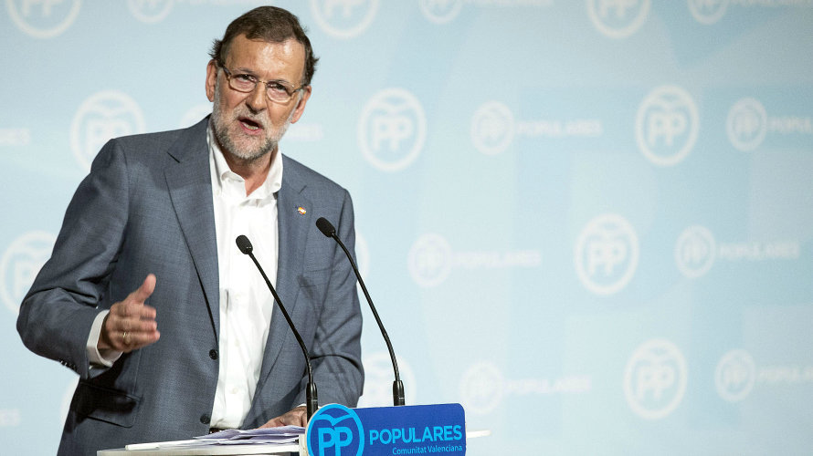 El presidente del Gobierno y del Partido Popular, Mariano Rajoy, durante su intervención hoy en Valencia. EFE