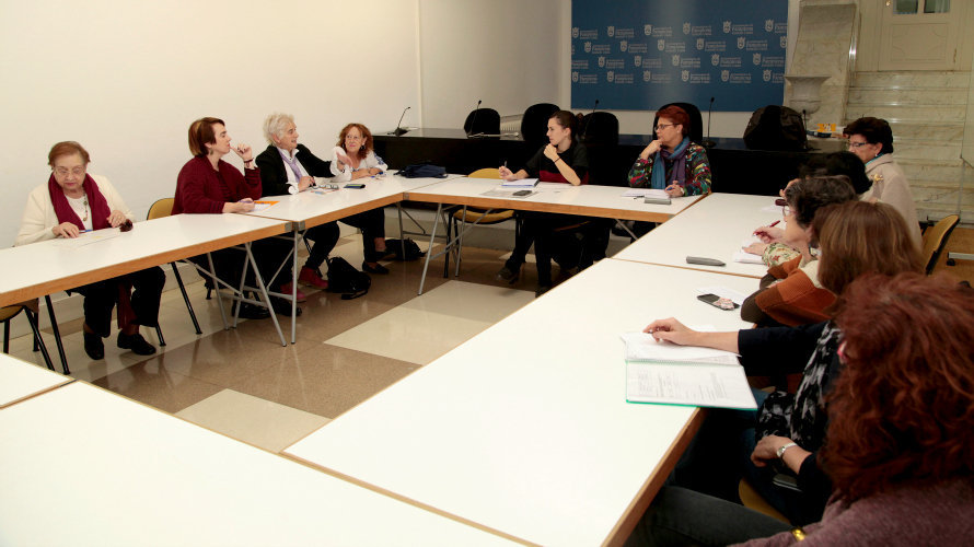 Reunión del Consejo de la Mujer.