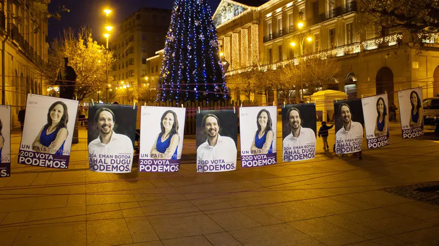 carteles-podemos-inicio-campaña