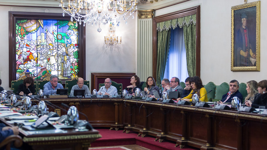 Pleno del Ayuntamiento de Pamplona. IÑIGO ALZUGARAY