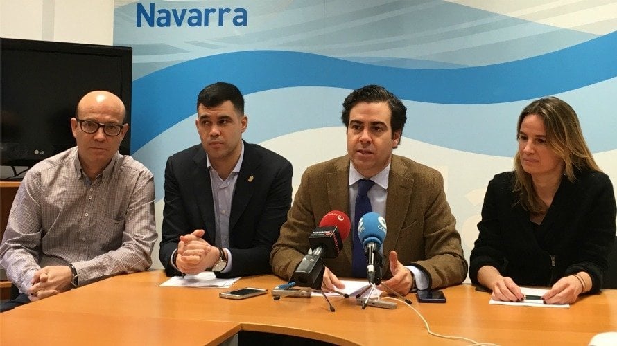 José Suarez, concejal de Tudela; Javier García, portavoz adjunto del PPN en el Parlamento; Pablo Zalba, presidente de la Gestora del PPN e Irene Royo, portavoz del PPN en Tudela.