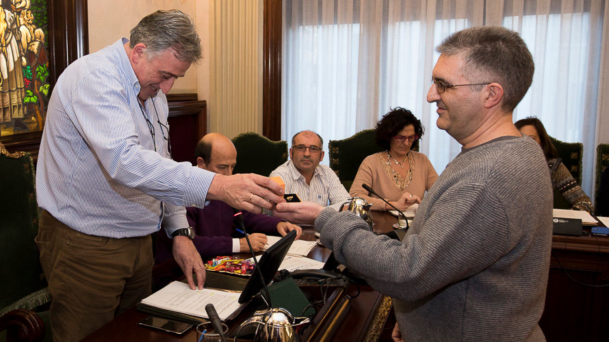 Toma de posesión de Alberto Labarga, nuevo concejal del Ayuntamiento de Pamplona PABLO LASAOSA 2