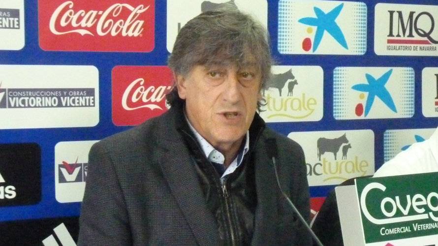 Martín Monreal en rueda de prensa.