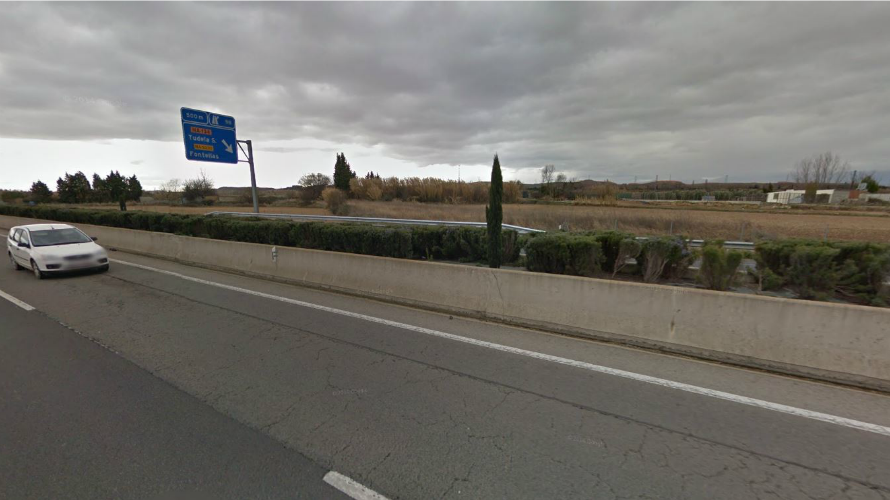 A-68, a la altura del kilómetro 98 en Tudela, donde se ha producido el choque.jpg