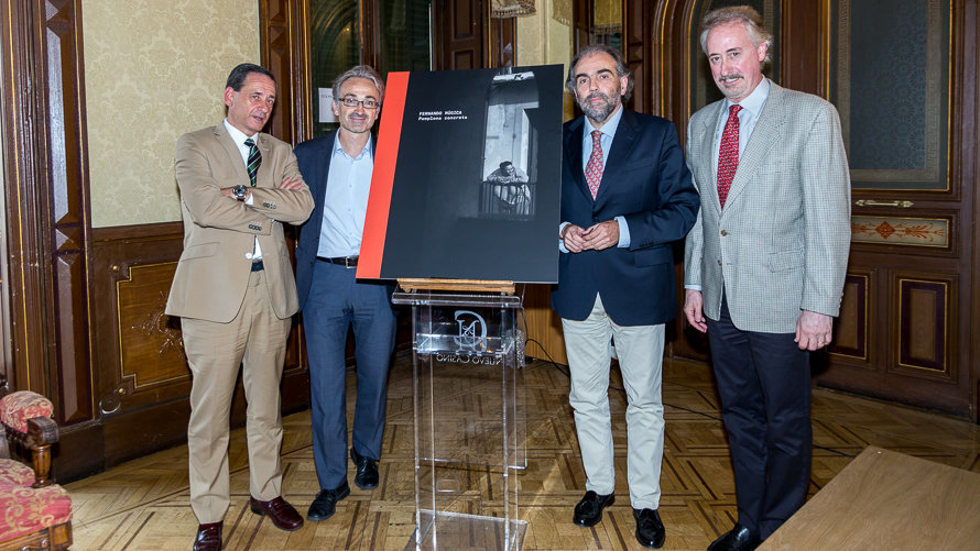 Presentación del libro _Pamplona concreta_ del fotoperiodista pamplonés Fernando Múgica, fallecido el pasado mes de mayo (8). IÑIGO ALZUGARAY