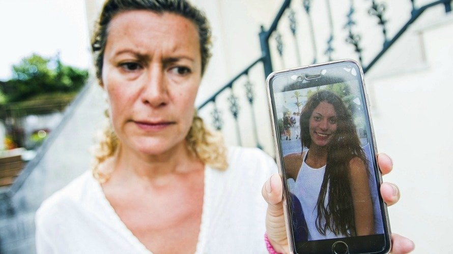 La madre de la joven Diana María Quer López-Pinel, a quien han retirado la custodia de su hija menor, Valeria, de 16. EFEÓscar Corral