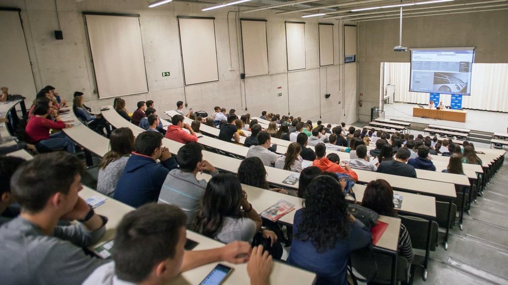 Una imagen del inicio del curso pasado, en el campus de Arrosadia, en Pamplona. (UPNA).