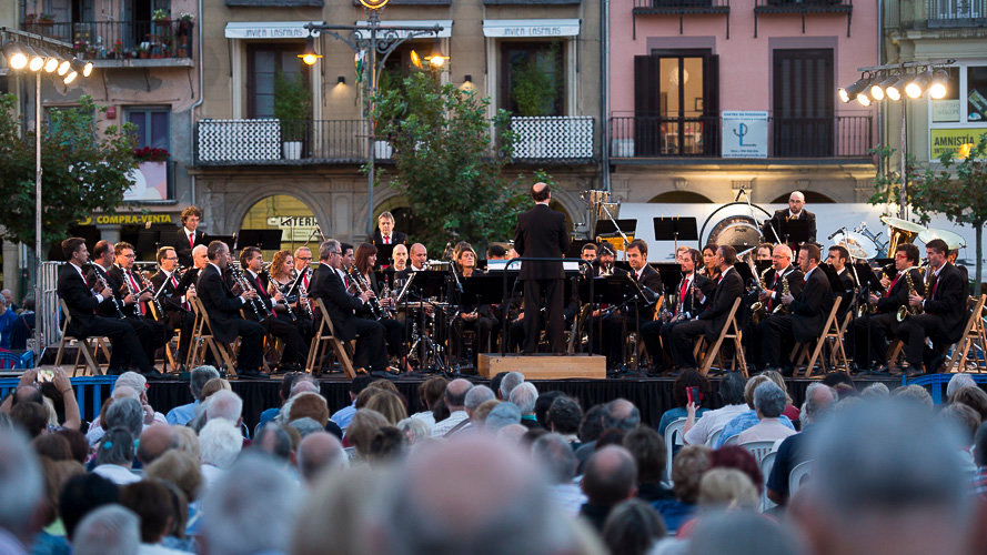 La Pamplonesa ofrece un concierto en la Plaza del Castillo con motivo del Privilegio de la unión. PABLO LASAOSA04