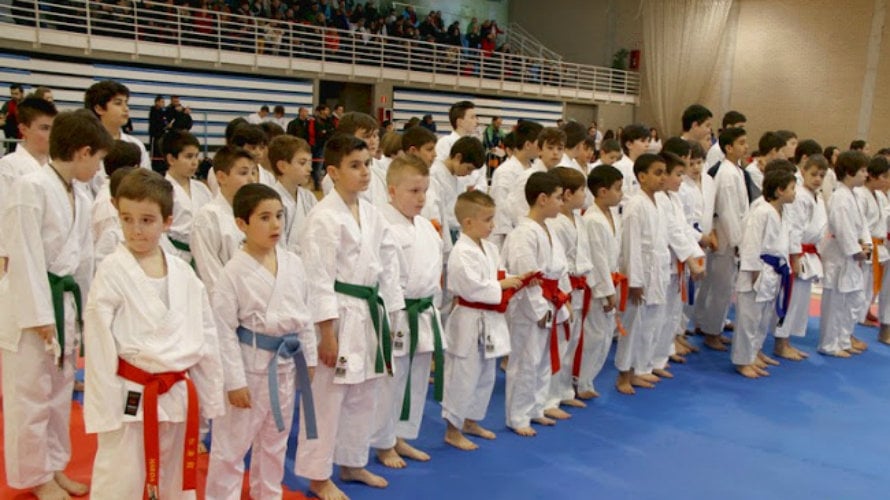 Participantes en el torneo de karate. Foto web Federación Navarra Karate.