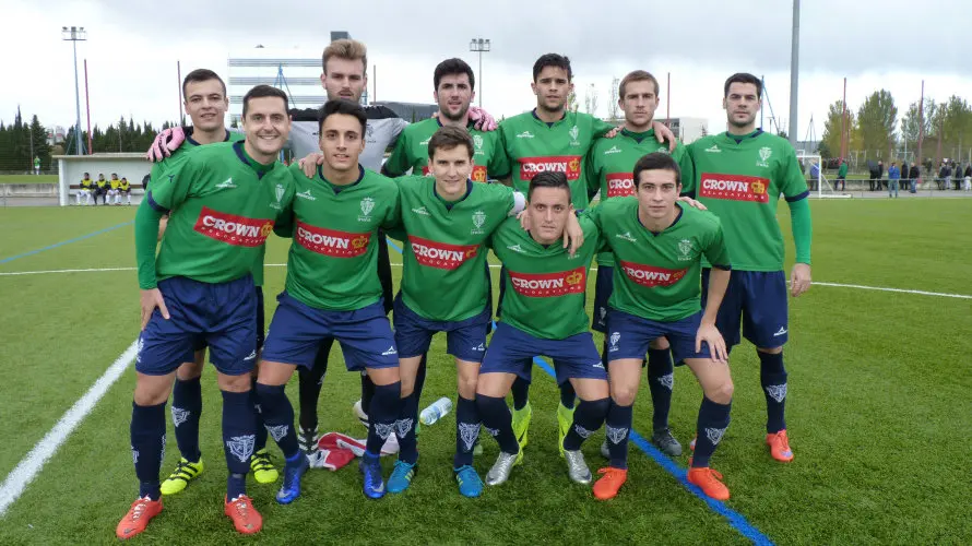 Equipo titular del Iruña en Tajonar.