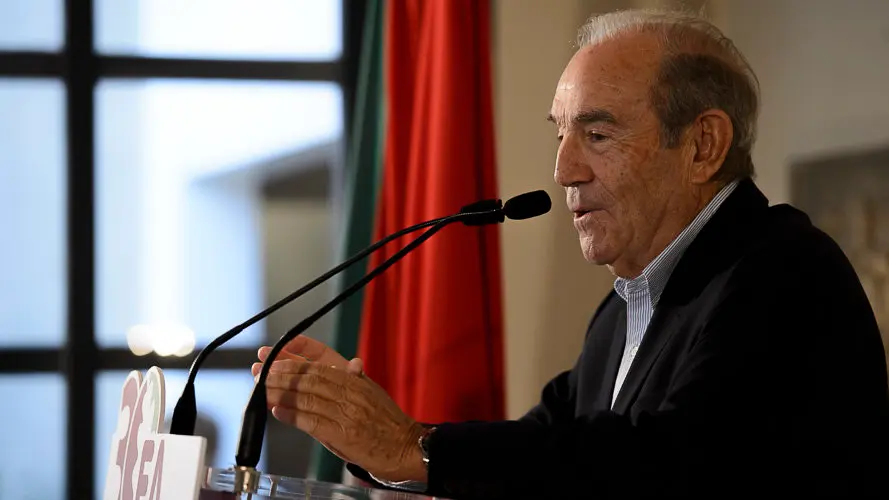 El exlehendakari Carlos Garaikoetxea participa en el 30 aniversario de Eusko Alkartasuna con un acto político en Pamplona. PABLO LASAOSA