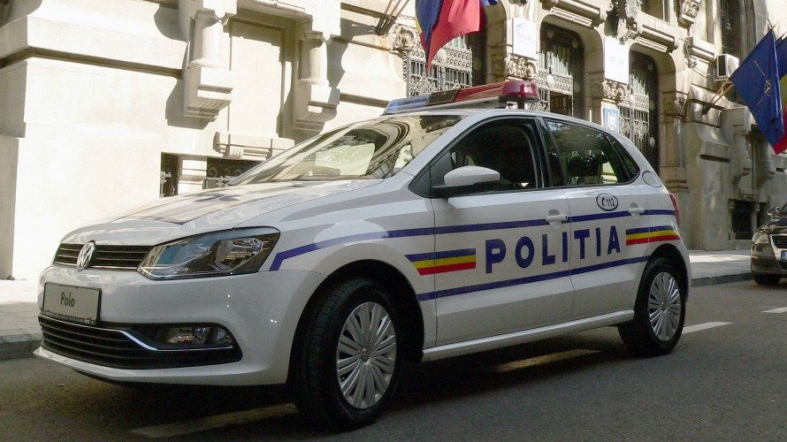 El Volkswagen Polo de un coche policial de Rumanía. 