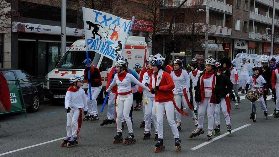 San Silvestre sobre ruedas en la tradicional carrera de patines del 31 de diciembre en Pamplona (30)