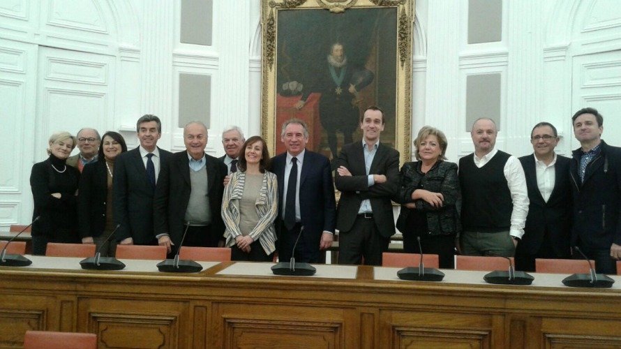 Foto de familia de las delegaciones de Navarra y Pirineos Atlánticos