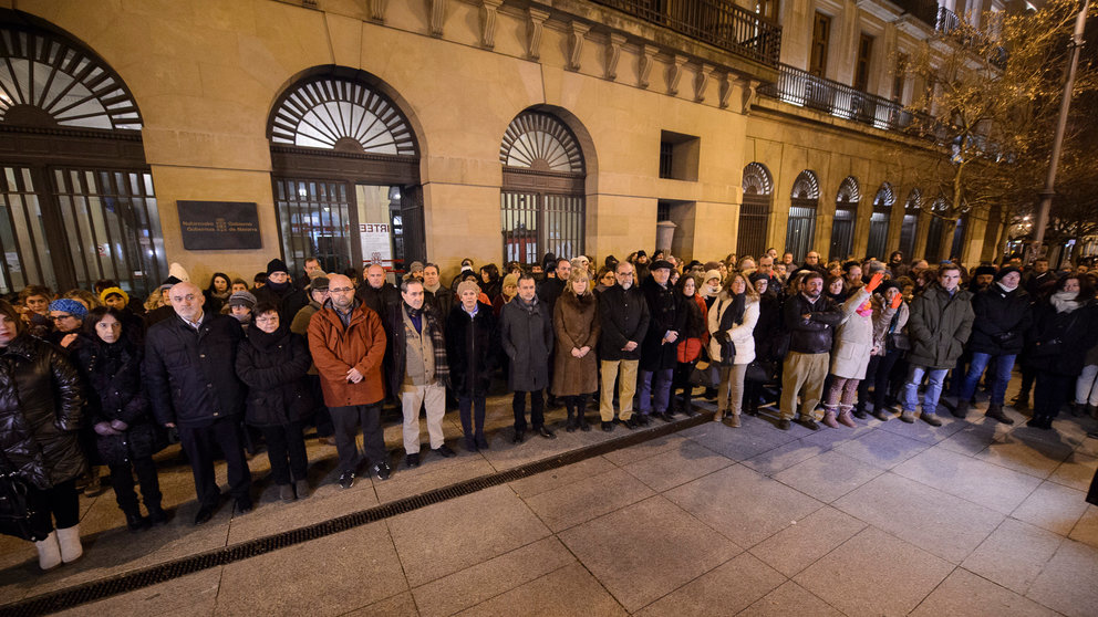 El Gobierno de Navarra convoca a la ciudadanía a participar en la concentración de repulsa por el presunto homicidio cometido en Burlada. PABLO LASAOSA 04